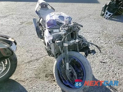 Zdjęcie 10 z 10 samochodu: 2024 YAMAHA YZFR1 VIN:JYARN66E4RA004103 - miniatura