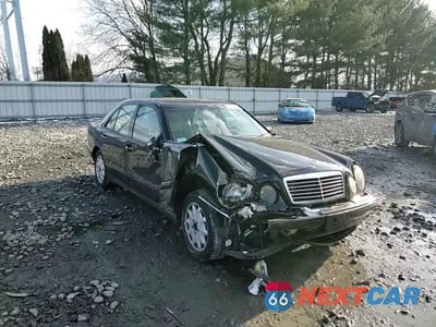 Zdjęcie 10 z 15 samochodu: 1996 MERCEDES-BENZ E 320 VIN:WDBJF55F6TJ018805 - miniatura