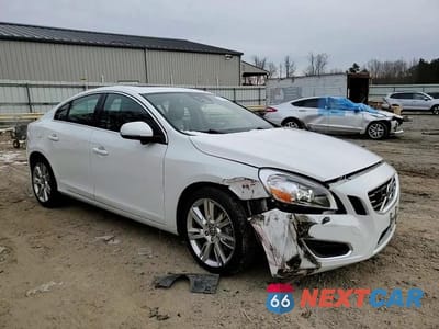 Zdjęcie 11 z 14 samochodu: 2011 VOLVO S60 T6 VIN:YV1902FH6B2016110 - miniatura