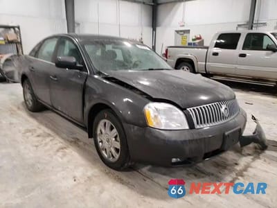 Zdjęcie 10 z 13 samochodu: 2007 MERCURY MONTEGO LUXURY VIN:1MEHM40177G605687 - miniatura