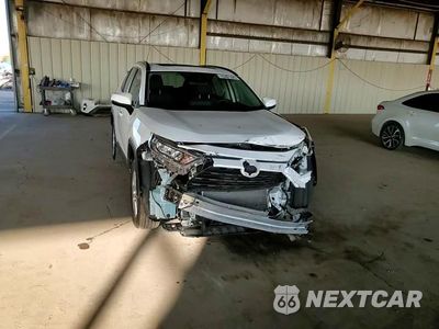 Zdjęcie 11 z 15 samochodu: 2020 TOYOTA RAV4 XLE VIN:2T3W1RFV9LW088948 - miniatura
