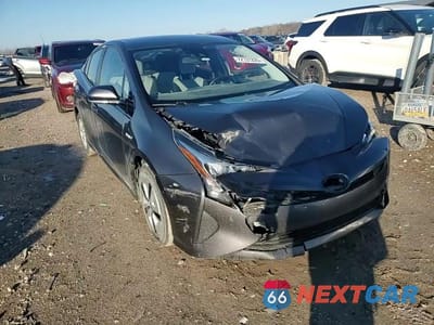 Zdjęcie 13 z 13 samochodu: 2018 TOYOTA PRIUS VIN:JTDKARFU3J3554671 - miniatura