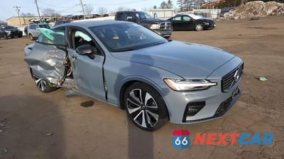 Zdjęcie 13 z 13 samochodu: 2022 VOLVO S60 B5 MOMENTUM VIN:7JRL12FZ6NG155941 - miniatura