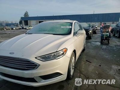 Zdjęcie 13 z 15 samochodu: 2018 FORD FUSION SE VIN:3FA6P0HD9JR176078 - miniatura