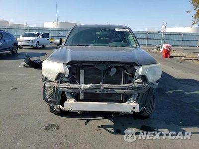 Zdjęcie 14 z 14 samochodu: 2015 TOYOTA TACOMA ACCESS CAB VIN:5TFTX4CN8FX059790 - miniatura