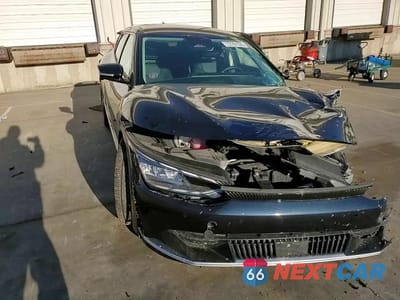 Zdjęcie 14 z 14 samochodu: 2024 KIA EV6 LIGHT VIN:KNDC34LA3R5177190 - miniatura