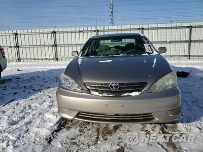 Zdjęcie 13 z 13 samochodu: 2005 TOYOTA CAMRY LE VIN:4T1BE32K15U074954 - miniatura
