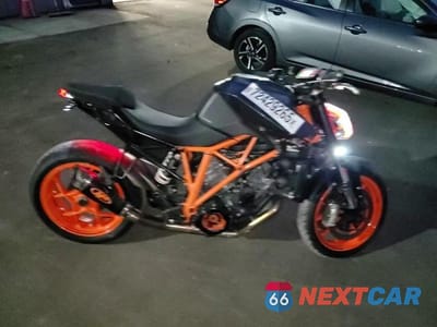 Zdjęcie 10 z 10 samochodu: 2017 KTM 1290 SUPER DUKE R VIN:VBKV39406HM960924 - miniatura