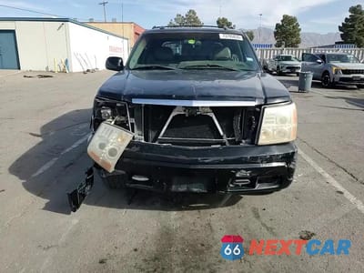 Zdjęcie 14 z 14 samochodu: 2003 CADILLAC ESCALADE EXT VIN:3GYEK63N03G266672 - miniatura