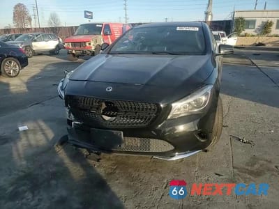 Zdjęcie 13 z 13 samochodu: 2018 MERCEDES-BENZ CLA 250 VIN:WDDSJ4EB8JN600198 - miniatura