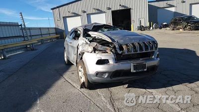 Zdjęcie 14 z 14 samochodu: 2016 JEEP CHEROKEE SPORT VIN:1C4PJLAB2GW160868 - miniatura