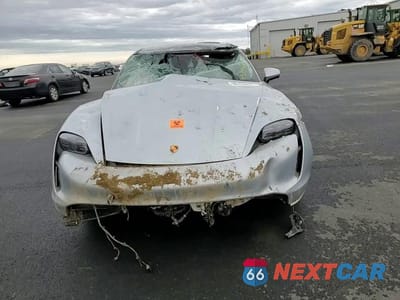 Zdjęcie 13 z 13 samochodu: 2024 PORSCHE TAYCAN VIN:WP0AA2Y18RSA13173 - miniatura