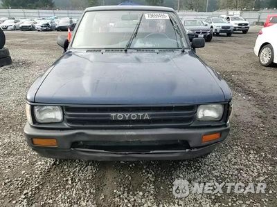 Zdjęcie 13 z 13 samochodu: 1991 TOYOTA PICKUP 1/2 TON SHORT WHEELBASE VIN:JT4RN81A2M5128456 - miniatura