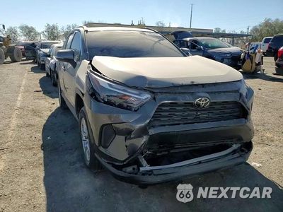 Zdjęcie 14 z 14 samochodu: 2025 TOYOTA RAV4 XLE VIN:2T3RWRFVXSW274768 - miniatura