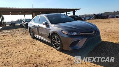 Zdjęcie 13 z 13 samochodu: 2020 TOYOTA CAMRY SE VIN:4T1G11AK0LU948876 - miniatura