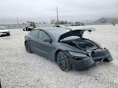 Zdjęcie 13 z 13 samochodu: 2024 TESLA MODEL 3 VIN:5YJ3E1EB4RF758730 - miniatura