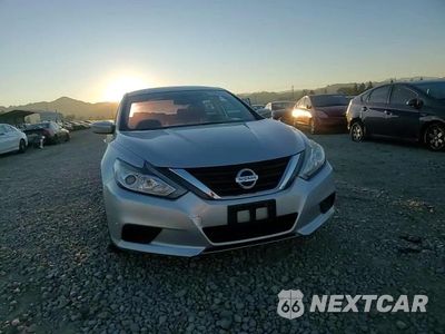 Zdjęcie 14 z 14 samochodu: 2016 NISSAN ALTIMA 2.5 VIN:1N4AL3AP8GN367336 - miniatura