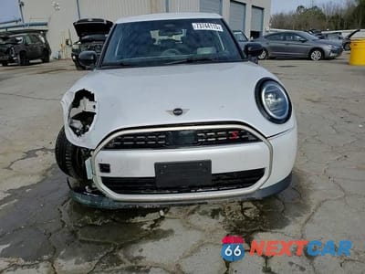 Zdjęcie 15 z 15 samochodu: 2025 MINI COOPER S VIN:WMW53GD0XS2X25299 - miniatura