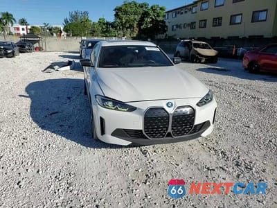 Zdjęcie 14 z 14 samochodu: 2023 BMW I4 EDRIVE 35 VIN:WBY43AW05PFR08357 - miniatura