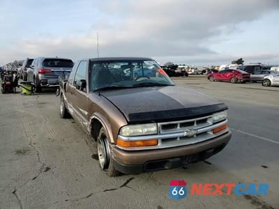 Zdjęcie 13 z 13 samochodu: 2002 CHEVROLET S TRUCK S10 VIN:1GCCS195928217952 - miniatura