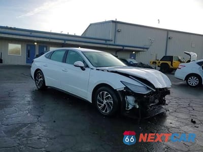 Zdjęcie 14 z 16 samochodu: 2023 HYUNDAI SONATA HYBRID VIN:KMHL24JJ0PA077649 - miniatura