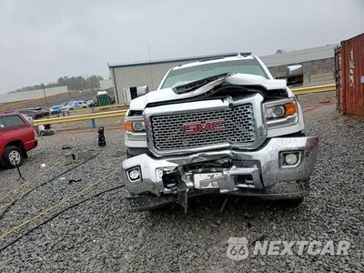 Zdjęcie 13 z 13 samochodu: 2017 GMC SIERRA K2500 DENALI VIN:1GT12UEY3HF182483 - miniatura