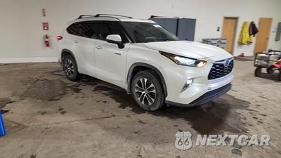 Zdjęcie 14 z 16 samochodu: 2020 TOYOTA HIGHLANDER HYBRID XLE VIN:5TDHBRCH7LS508793 - miniatura