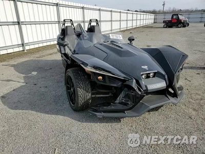 Zdjęcie 10 z 10 samochodu: 2017 POLARIS SLINGSHOT VIN:57XAASFA0H8121564 - miniatura