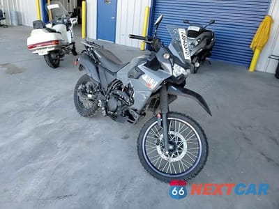 Zdjęcie 9 z 9 samochodu: 2023 KAWASAKI KL650 F VIN:ML5KLEF11PDA23820 - miniatura