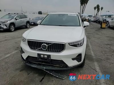 Zdjęcie 14 z 14 samochodu: 2025 VOLVO XC40 CORE VIN:YV4L12UJ5S2477083 - miniatura