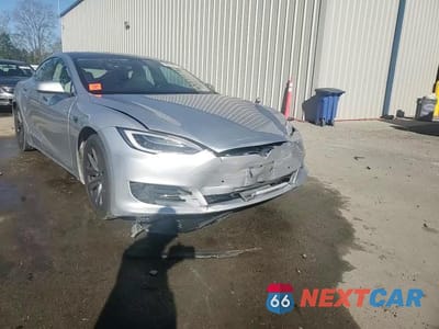 Zdjęcie 13 z 13 samochodu: 2017 TESLA MODEL S VIN:5YJSA1E27HF231691 - miniatura