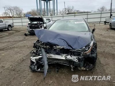 Zdjęcie 13 z 13 samochodu: 2022 TOYOTA COROLLA LE VIN:JTDEAMDE0NJ051726 - miniatura