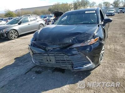 Zdjęcie 11 z 15 samochodu: 2022 TOYOTA CAMRY XLE VIN:4T1F31AKXNU570073 - miniatura