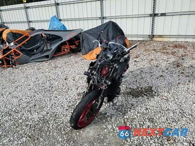Zdjęcie 10 z 10 samochodu: 2023 KAWASAKI ZR900 F VIN:ML5ZRDF19PDA61268 - miniatura