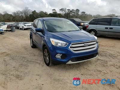 Zdjęcie 12 z 16 samochodu: 2019 FORD ESCAPE SE VIN:1FMCU0GD8KUC35473 - miniatura