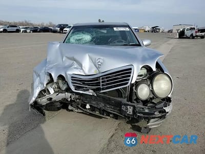 Zdjęcie 10 z 14 samochodu: 2001 MERCEDES-BENZ E 320 VIN:WDBJF65J91B344101 - miniatura