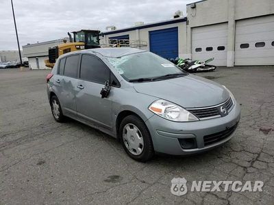 Zdjęcie 11 z 15 samochodu: 2009 NISSAN VERSA S VIN:3N1BC13E49L489812 - miniatura