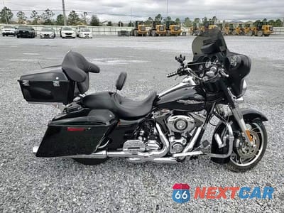 Zdjęcie 10 z 10 samochodu: 2010 HARLEY-DAVIDSON FLHX VIN:1HD1KB41XAB674688 - miniatura