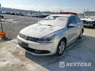 Zdjęcie 13 z 14 samochodu: 2014 VOLKSWAGEN JETTA TDI VIN:3VWLL7AJ5EM426627 - miniatura