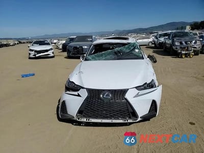 Zdjęcie 10 z 14 samochodu: 2017 LEXUS IS 350 VIN:JTHBE1D23H5030649 - miniatura