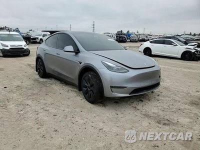 Zdjęcie 11 z 14 samochodu: 2024 TESLA MODEL Y VIN:7SAYGDEDXRA327652 - miniatura