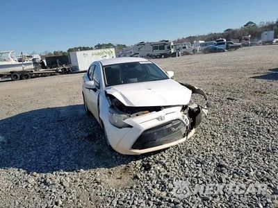 Zdjęcie 11 z 14 samochodu: 2018 TOYOTA YARIS IA VIN:3MYDLBYV0JY316995 - miniatura