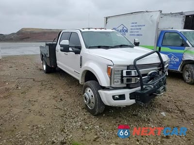 Zdjęcie 11 z 15 samochodu: 2018 FORD F450 SUPER DUTY VIN:1FT8W4DT7JEB46560 - miniatura