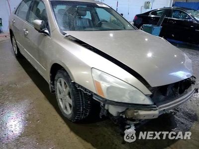Zdjęcie 11 z 14 samochodu: 2004 HONDA ACCORD EX VIN:1HGCM66574A035580 - miniatura