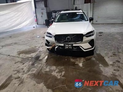 Zdjęcie 11 z 16 samochodu: 2025 VOLVO XC60 CORE VIN:YV4M12RJ2S1103050 - miniatura