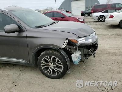 Zdjęcie 11 z 16 samochodu: 2018 MITSUBISHI OUTLANDER SE VIN:JA4AD3A35JZ056252 - miniatura