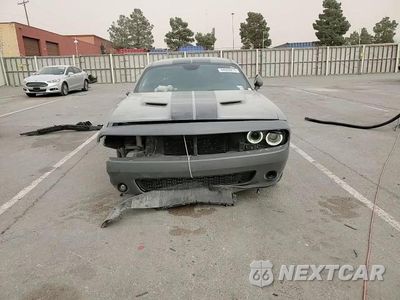 Zdjęcie 11 z 15 samochodu: 2018 DODGE CHALLENGER SXT VIN:2C3CDZAGXJH305234 - miniatura