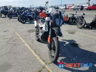 Zdjęcie 10 z 10 samochodu: 2019 KTM 790 ADVENTURE R VIN:VBKTR3407KM764923 - miniatura