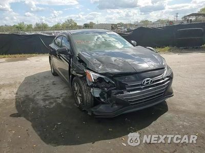 Zdjęcie 10 z 13 samochodu: 2019 HYUNDAI ELANTRA SEL VIN:5NPD84LFXKH428049 - miniatura