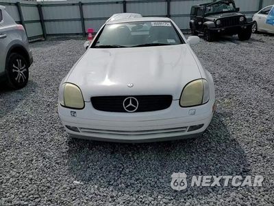 Zdjęcie 10 z 14 samochodu: 1998 MERCEDES-BENZ SLK 230 KOMPRESSOR VIN:WDBKK47FXWF037419 - miniatura